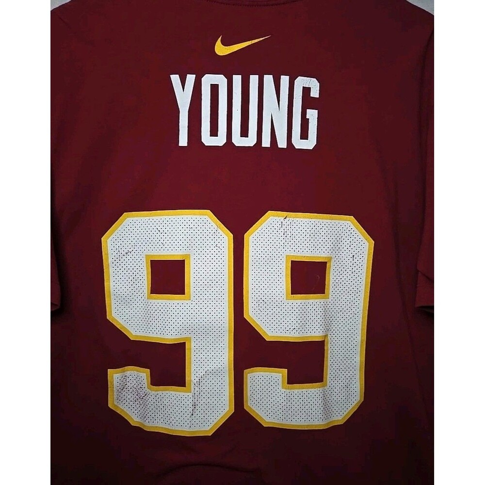 Washington Redskins Nike Tee, Chase Young #99 Men's XXL T-shirt - Picture 7 of 9
